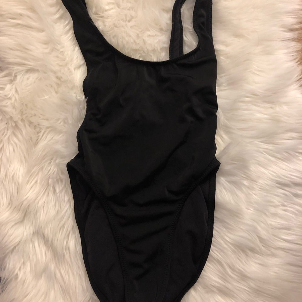 Norma kamAli one piece